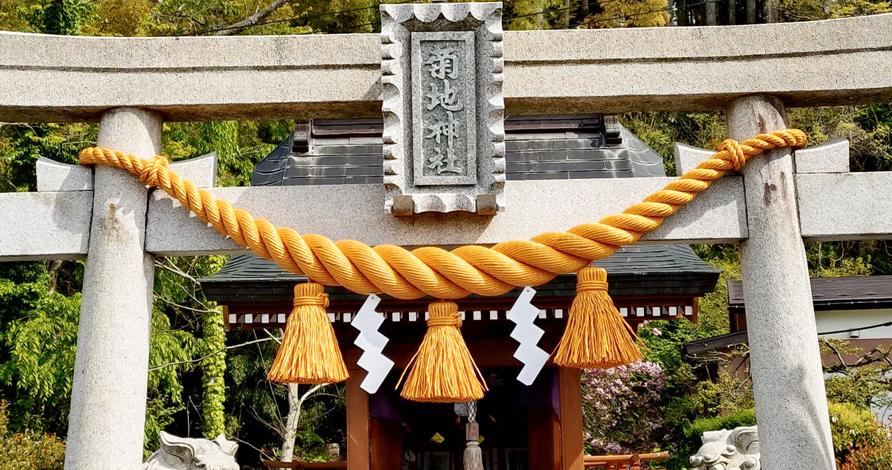 雨にも強い伝統祭具「しめ縄」の秘密